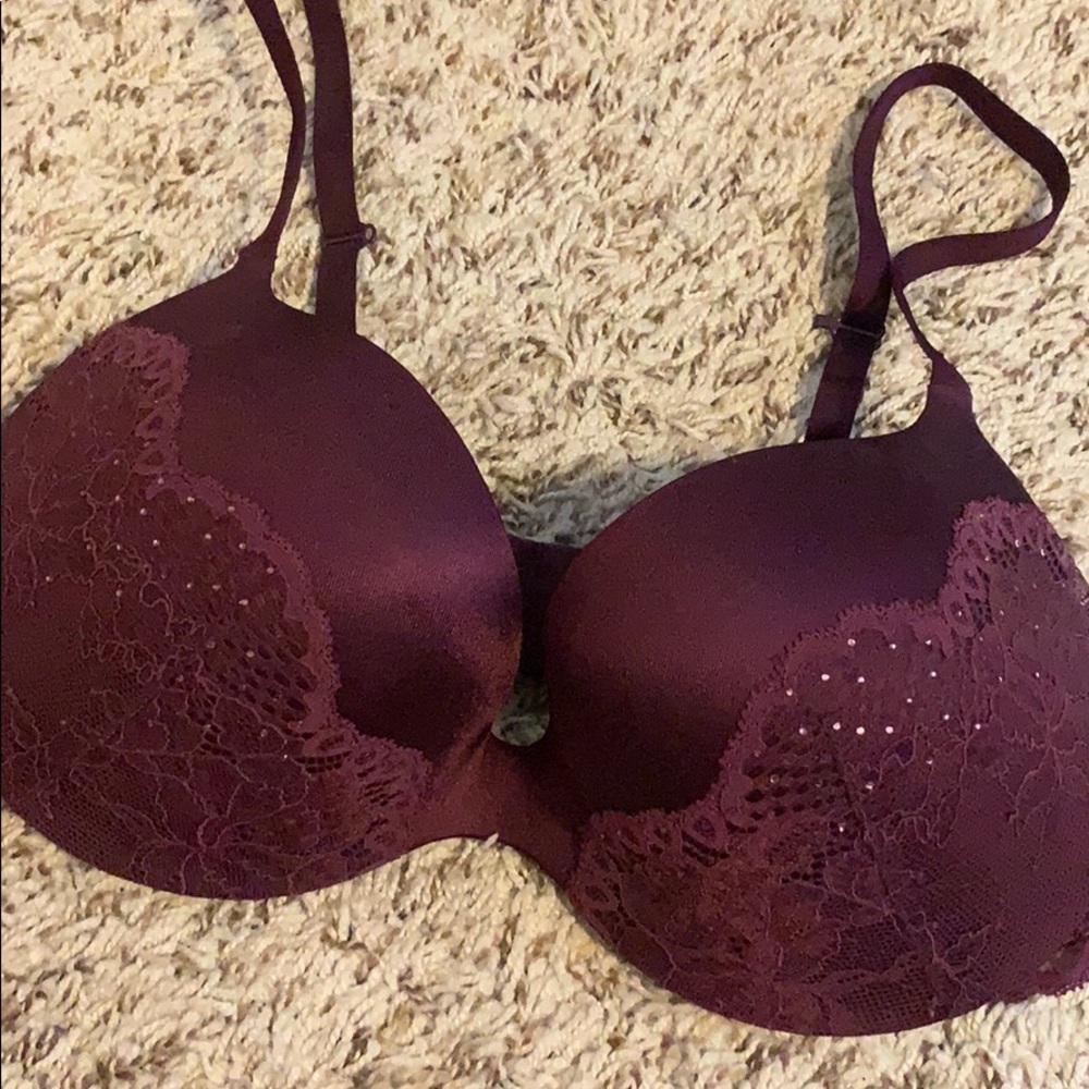 La Senza Body Kiss Burgundy Bra 34D with Lace Back